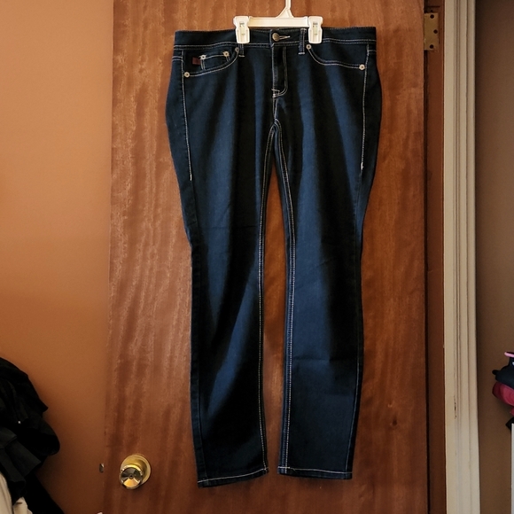 🎉🌹Host Pick🌹🎉FRAGILE BLUE JEANS - Picture 1 of 11